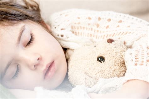 2 year old fell asleep at 5pm|8 Common Toddler Sleep Problems .